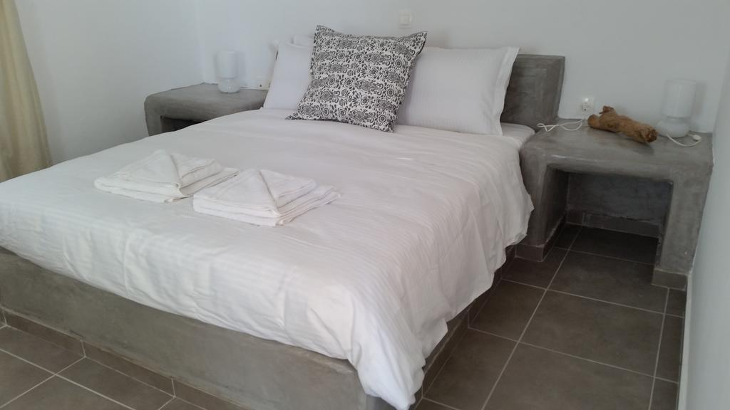 Abelomilos Exclusive Villa Imerovígli Chambre photo